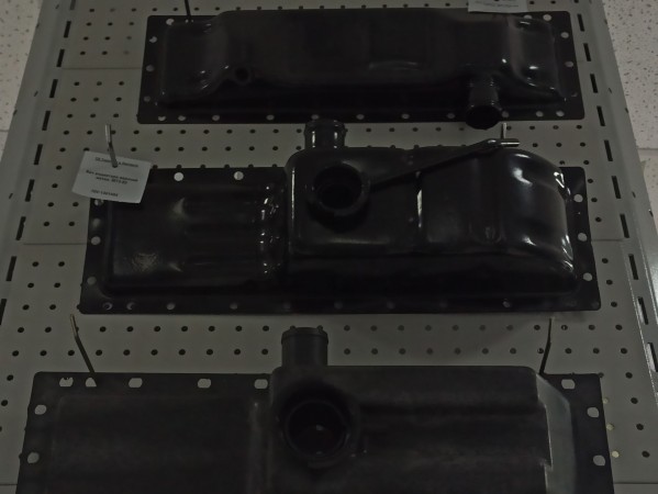 Бак радиатора верхний метал. МТЗ-82 — 1