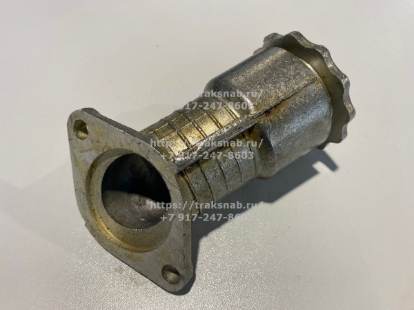 Горловина маслозаливная — 2