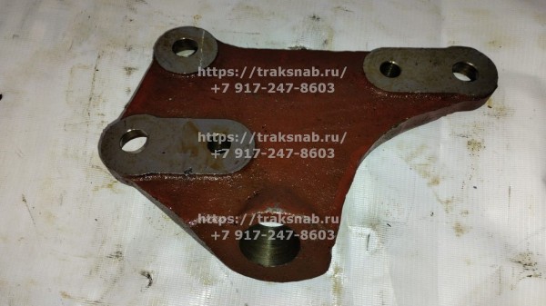 Кронштейн перед. ведущего моста (ЦС-63) короткий — 2